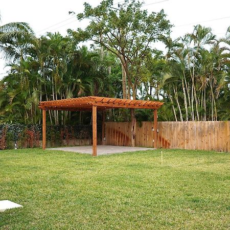 House In Dania Beach Exterior foto